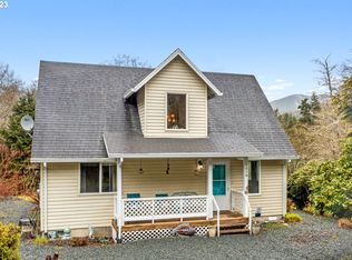 1215 S 3rd Ave, Rockaway Beach, OR