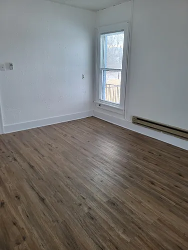 150 Sweetwater St Photo 1