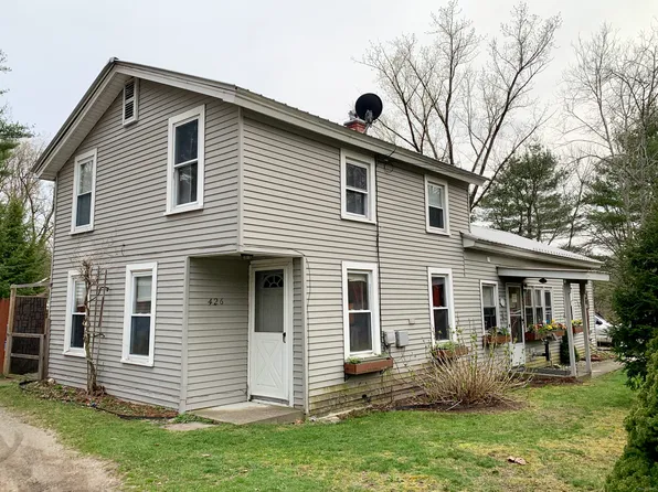 426 Woodstock Avenue, Putnam, CT 06260