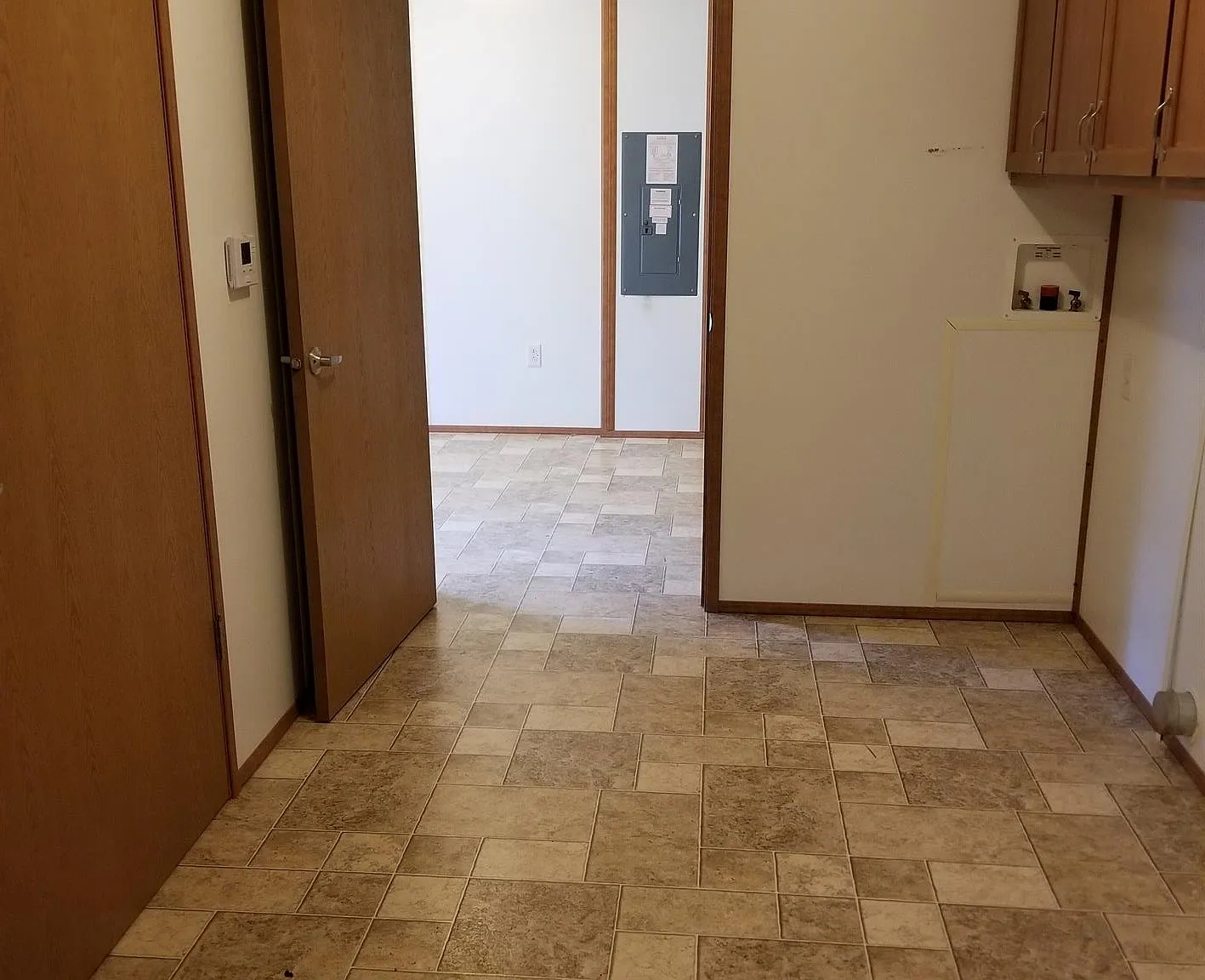 PropertyName — Photo 4