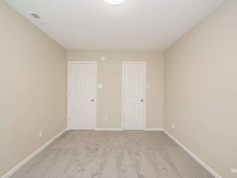 975 Curlew Ln — Photo 12