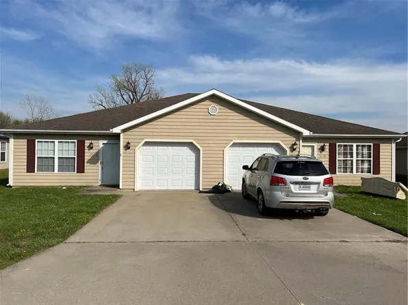 121 SE 1171st Rd, Knob Noster, MO 65336