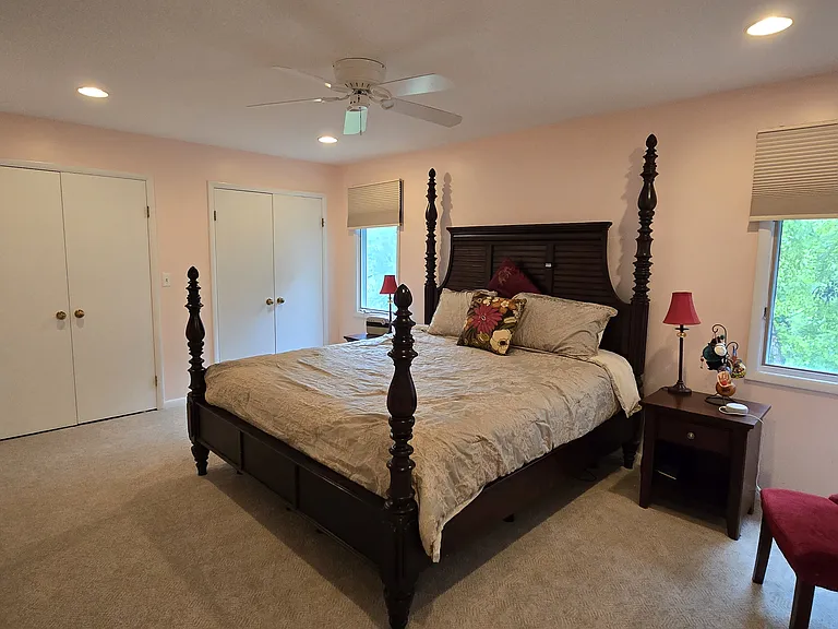 6204 Keystone Way — Photo 8