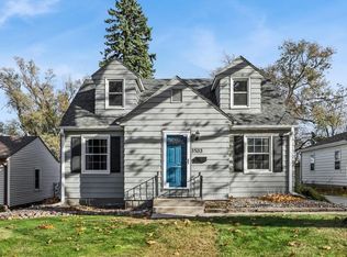 3533 27th Pl, Des Moines, IA 50310