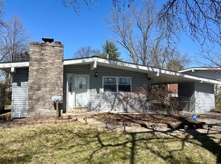 7233 Boellner Dr, Hazelwood, MO 63042