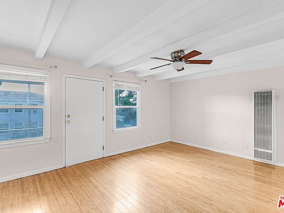 5th image of 3996 Berryman Ave #3996