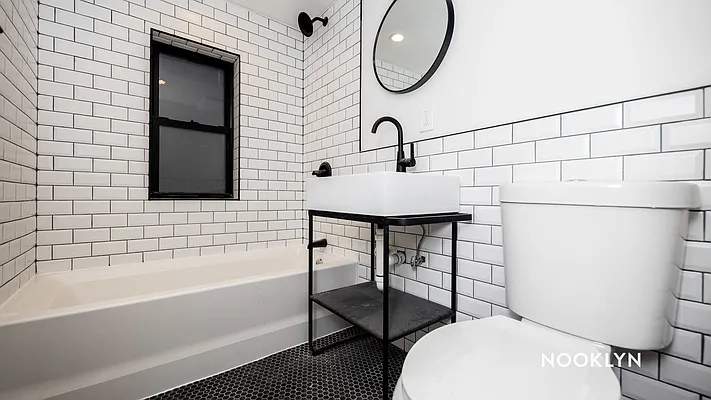 Rented by Nooklyn NYC LLC | media 32
