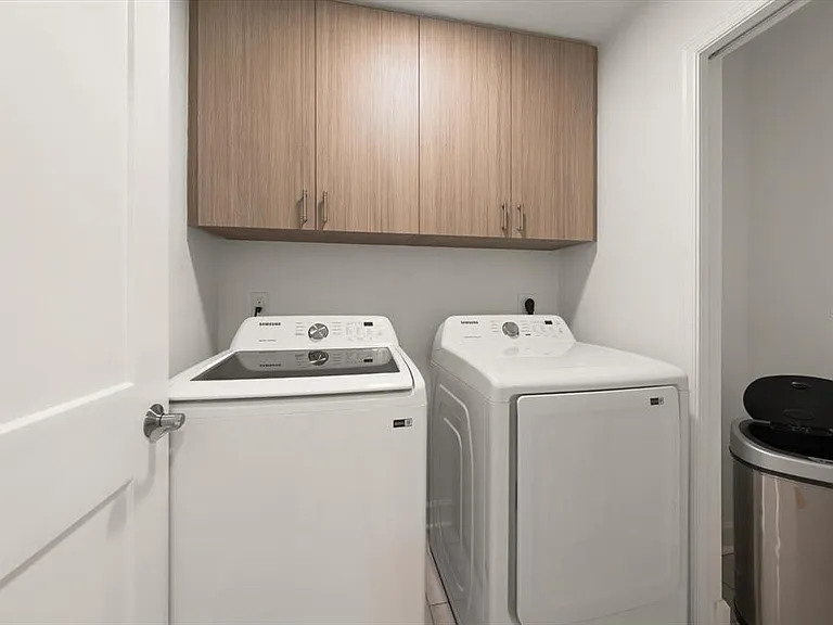 125 Island Way #402 — Photo 22