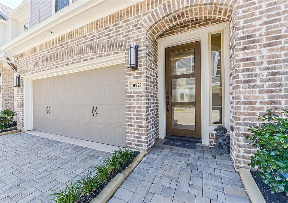 10921 Keaton Landing Dr, Houston, TX 77043 | MLS #81075887 | Zillow