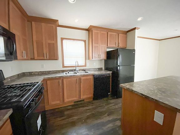 2nd image of 14546 Mercury Dr #115