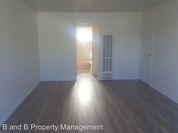 4th image of 2750 Melendy Dr APT 4