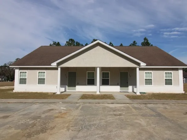 324 S 5th St, Jesup, GA