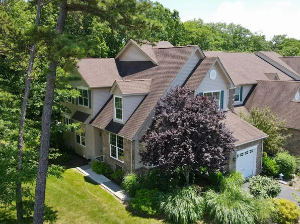 1788 Big Ridge Dr, East Stroudsburg, PA 18302