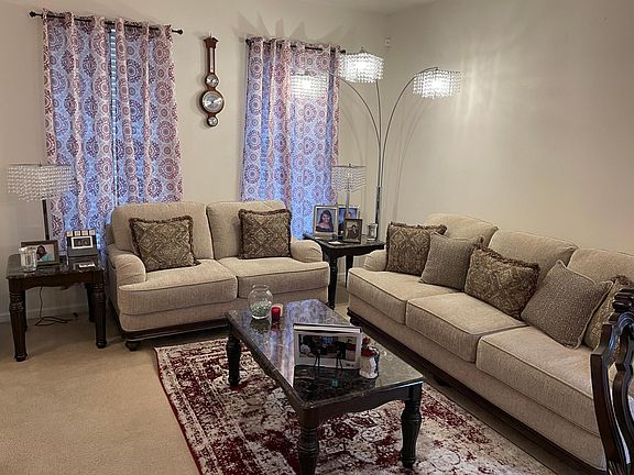 2nd image of 13727 Fairplains Ct