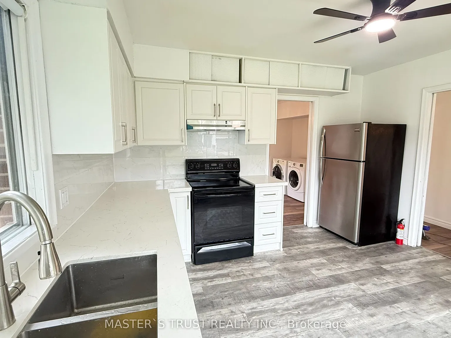 3 bed, $3,200 — Photo 3