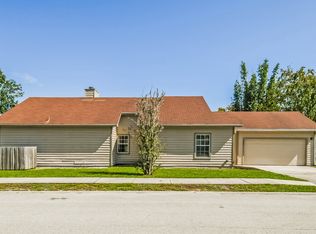 8895 Chambore Dr, Jacksonville, FL 32256