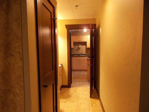 4th image of 241 N Broadway Unit 201