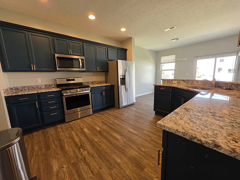 2078 Shadow Creek Blvd — Photo 28