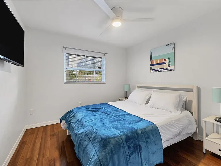 2469 Waldemere St — Photo 22