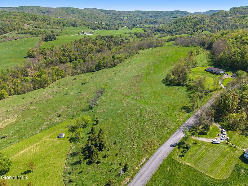 3rd image of L2.112 Ploss Road