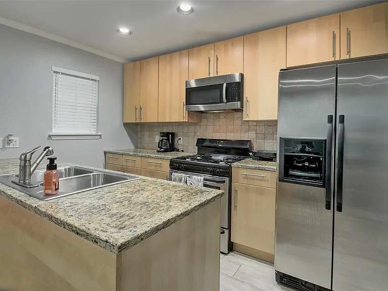 2101 Polaris Ave #9 — Photo 5