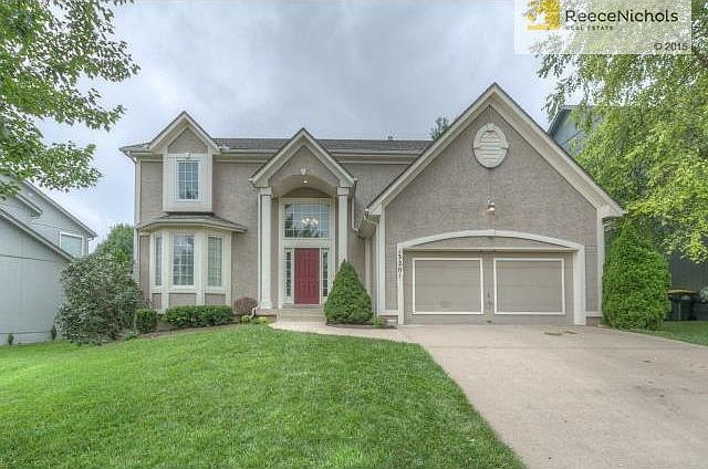 Beautiful two-story in desireable Knightsbrooke.  Enjoy all of t