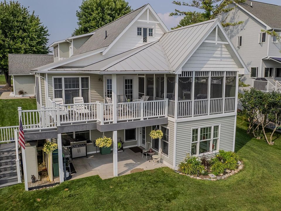 1st image of 1557 Manchester Way
