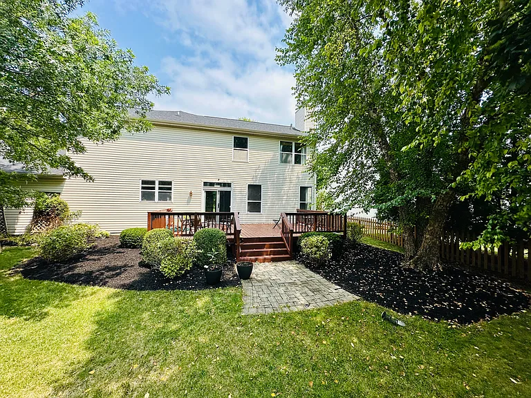 5273 Ivy Hill Dr — Photo 33