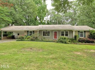 1410 Mohawk Dr, Lawrenceville, GA 30043