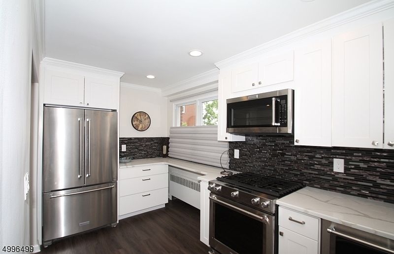 1st image of 284 CLAREMONT AVENUE, APT B2
