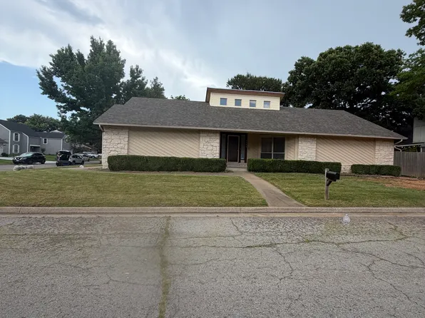 6409 E 94th Pl, Tulsa, OK 74137