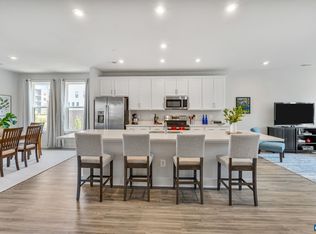 802 Wesley Ln UNIT B, Charlottesville, VA