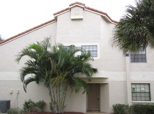 10472 Saint Tropez Pl, Tampa, FL 33615