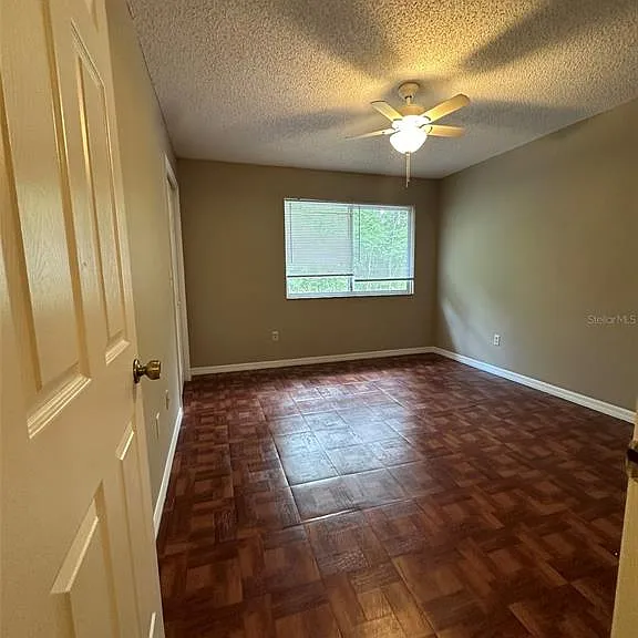 2422 NW 4th Ter — Photo 17