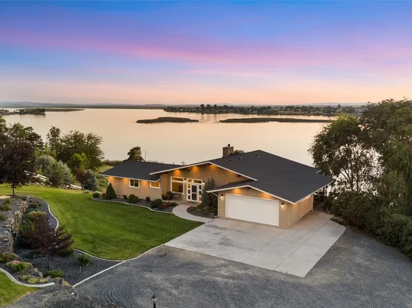 576 NE Easy Street, Moses Lake, WA 98837