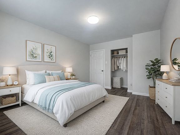 4th image of 247 Durand St #7