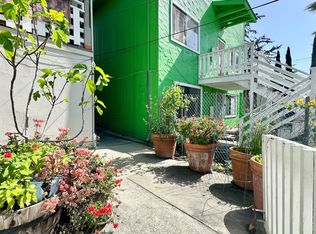 1718 15th Ave, Oakland, CA 94606