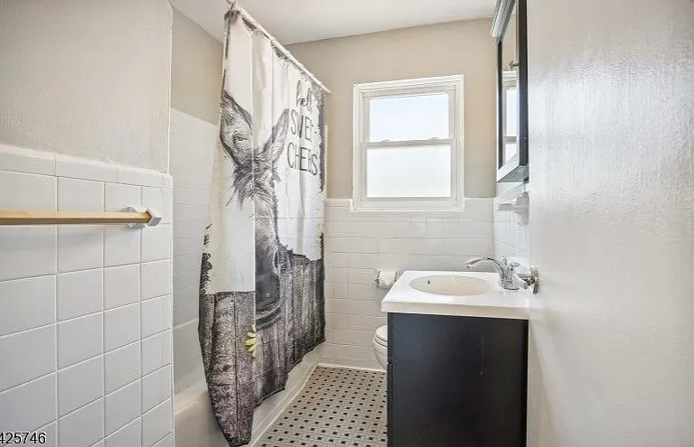 604G Chestnut St — Photo 11