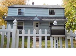 1102 N York Rd, Willow Grove, PA 19090