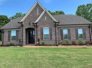 65 Oak Hollow Dr, Oakland, TN 38060
