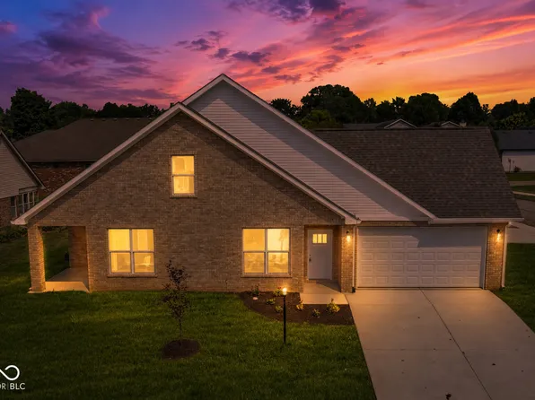 7749 Silver Fox Dr, Indianapolis, IN 46217