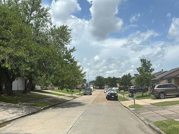 5th image of 15302 Peachmeadow Ln
