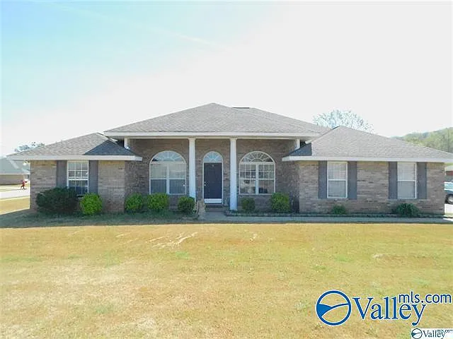 101 Summerford Ln