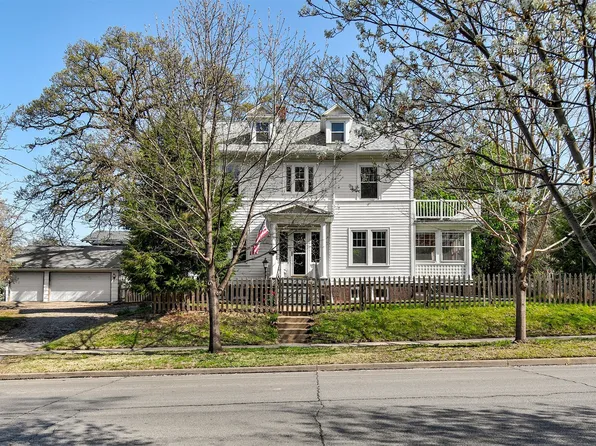 738 E Washington Ave, Des Moines, IA 50316