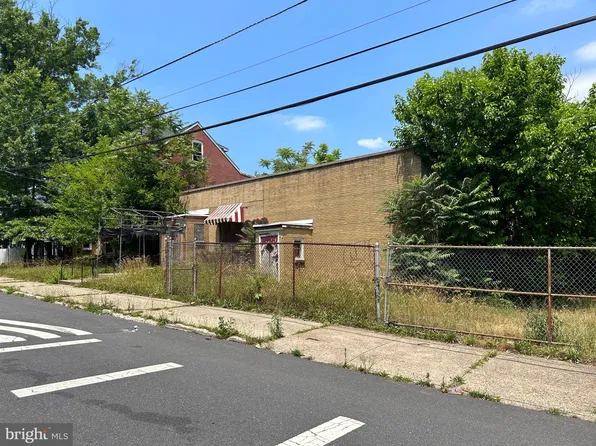 214 Weber Ave, Ewing, NJ 08638