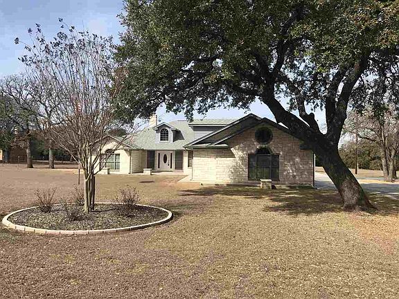 2nd image of 1690 County Road 116b