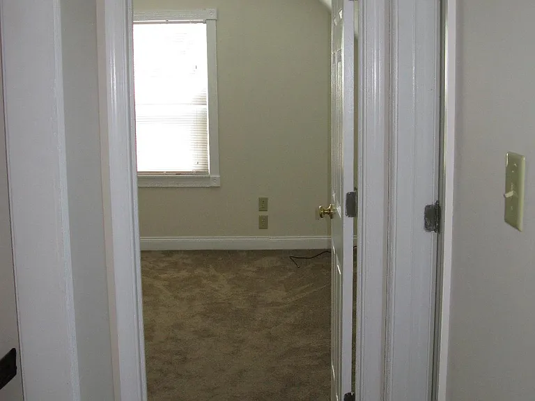 6419 Chenault Way — Photo 31