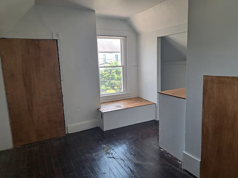 618 E 16th Ave — Photo 5