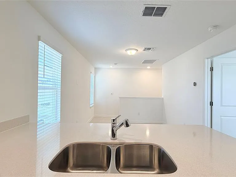 5694 Enchanted Meadow Aly #B — Photo 6