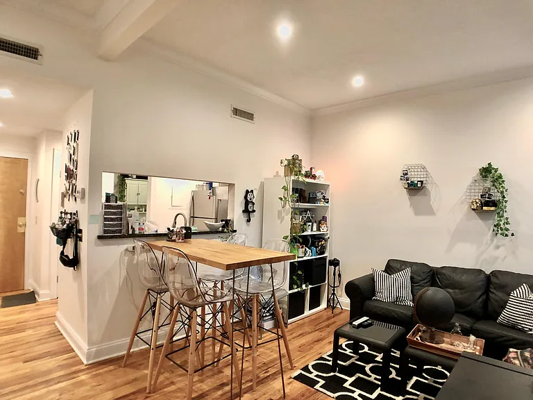 118 Washington St #206 — Photo 3